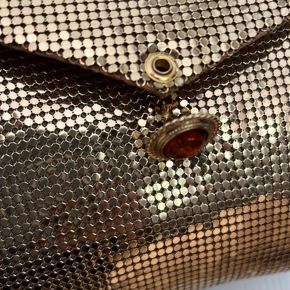 Whiting and Davis Gold Mesh Metallic Chain Envelope Shoulder Crossbody Bag - Picture 11 of 14